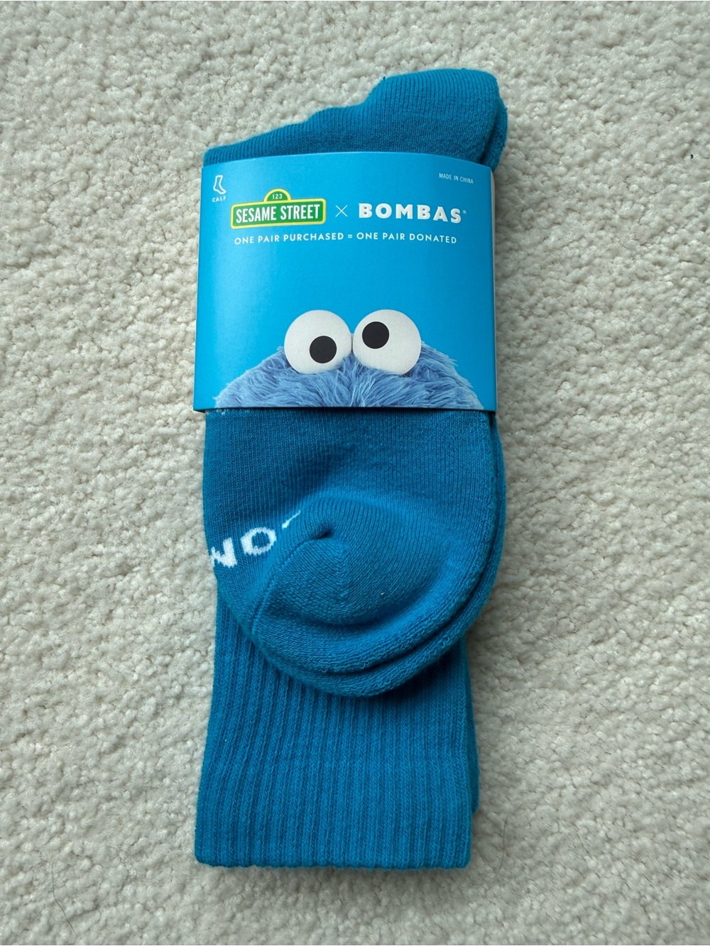Bombas x Sesame Street Cookie Monster Calf Socks medium blue NWT